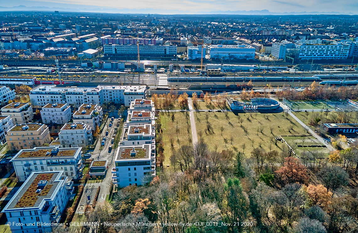 21.11.2020 - Hirschgarten mit Paketposthalle in München